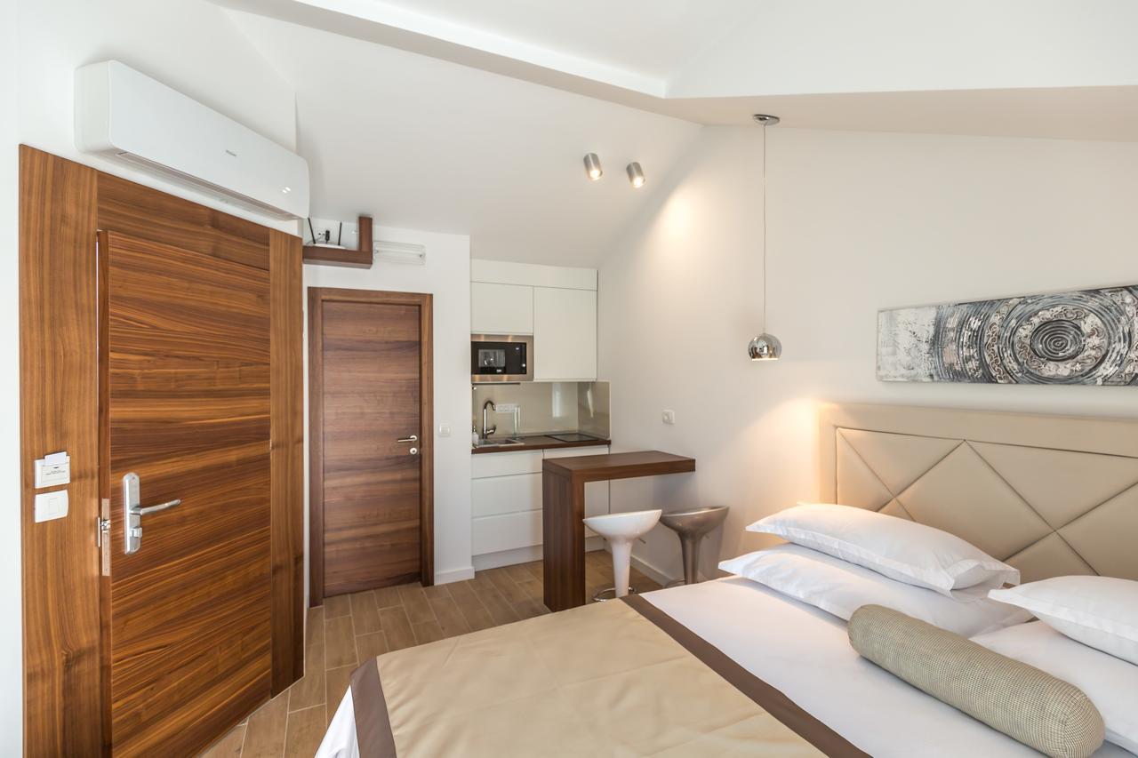 Lux Apartments Petar Baška Voda Eksteriør billede